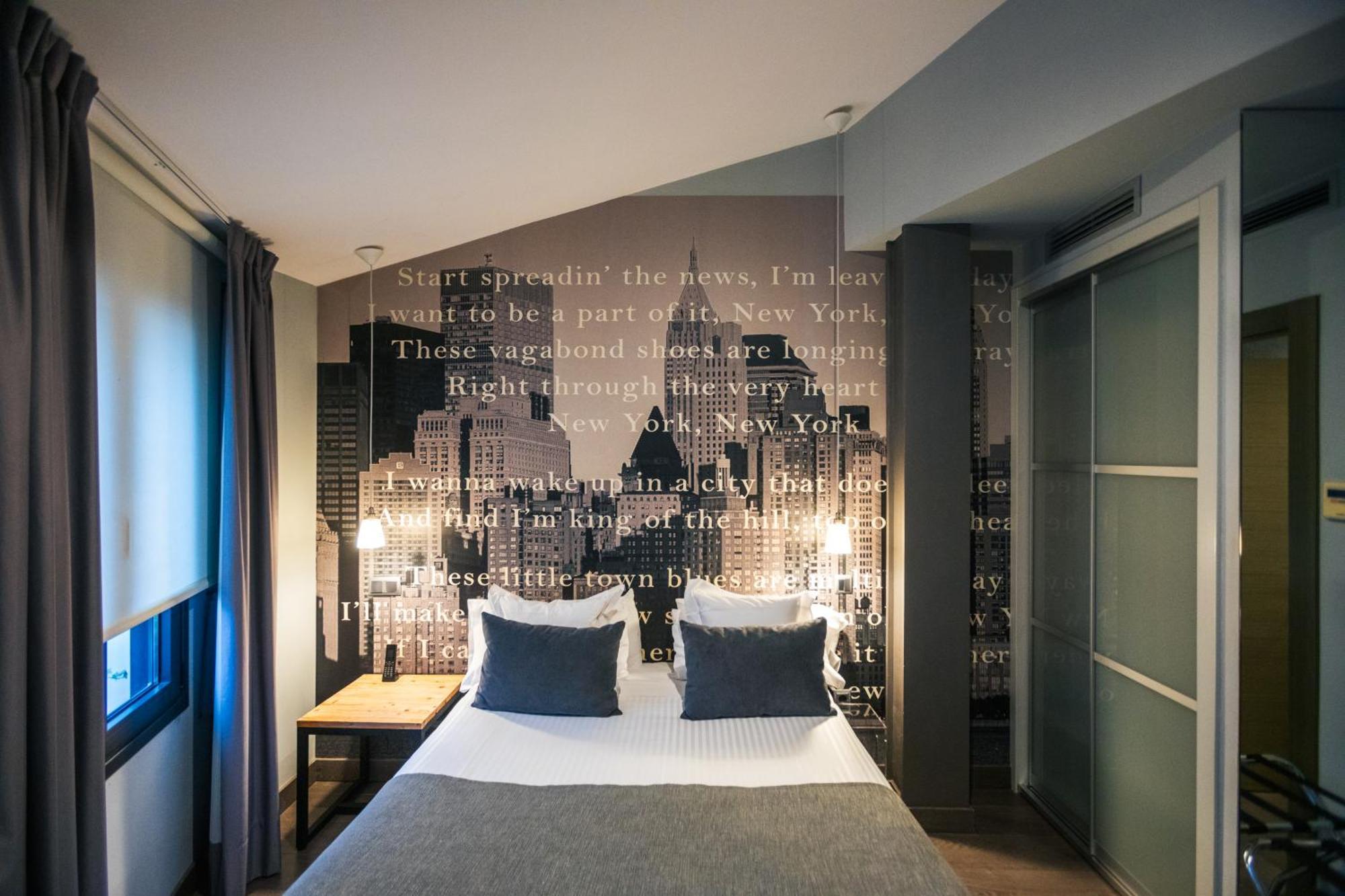 Le Petit Boutique Hotel (Adults Only) Сантандер Екстериор снимка